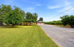 5308 E Mount Whitney Avenue, Laton, CA 93242