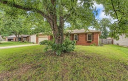 1375 E Dunkirk Street, Springfield, MO 65804