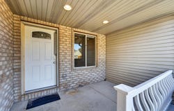 539 Bolson Dr, Oconomowoc, WI 53066