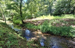 2042 Dutch Valley Rd, Clinton, TN 37716
