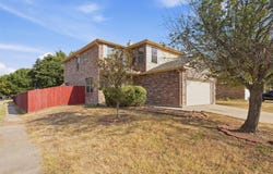 8101 Southern Pine Way, Fort Worth, TX 76123