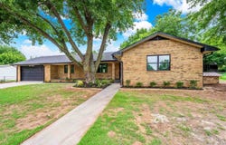 403 E Shields Ave, Fletcher, OK 73541