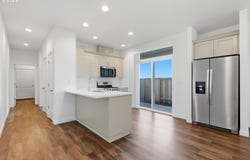 1426 SE Hankel St, Dallas, OR 97338