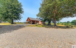 430 Corbell Loop, Lockesburg, AR 71846