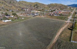 0 Mariposa Ave, Tehachapi, CA 93561