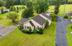 551 Pikeview St, Dresden, TN 38225