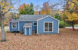 31 Lower Detroit Road, Plymouth, ME 04969