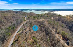 Crestwood Dr, Waverly, TN 37185