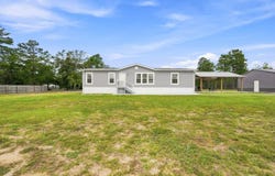 377 Wagner Drive, DeFuniak Springs, FL 32433