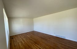 463 E 6360 S, Murray, UT 84107