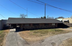 111 E Spence Street, Sulphur Springs, TX 75482