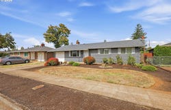 1318 Quinalt St, Springfield, OR 97477