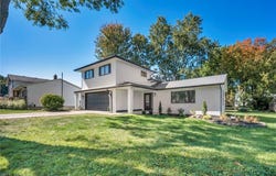 5626 Seneca Place, Willoughby, OH 44094