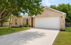 1604 Prickly Pear St, Lockhart, TX 78644