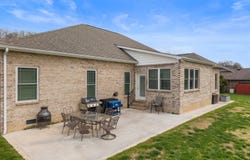 1410 River Run Circle, Sevierville, TN 37876