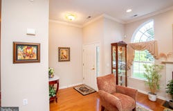 14 FIVE PONDS Circle, WARMINSTER, PA 18974