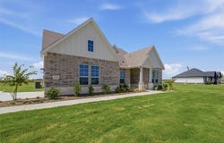 870 County Road 200, Valley View, TX 76272