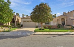 22810 Mountain Ash, Corona, CA 92883