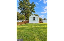 24 CURTIS Drive, RISING SUN, MD 21911