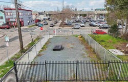 1495 5Th St, Oakland, CA 94607