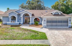 1051 HOOK Drive, SPRING HILL, FL 34608