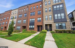 43556 CENTERGATE Drive, ASHBURN, VA 20148