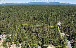 15490 RAINBOW Ct, LaPine, OR 97739
