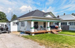 738 Tyhee Ave, American Falls, ID 83211