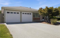 43 Bayview Drive, West Warwick, RI 02893