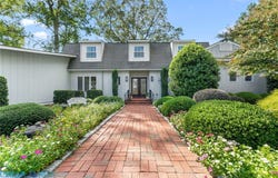 731 Flowering Field, White Stone, VA 22578