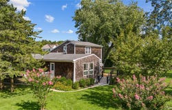 70 Middle Pond Road, Southampton, NY 11968