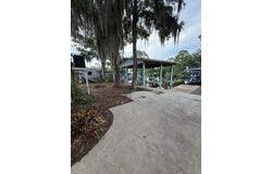 125 SE 245th St, Suwannee, FL 32692