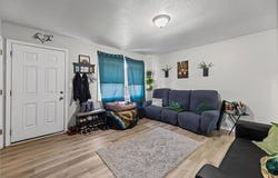 18872 Wigwam Drive, Independence, MO 64056