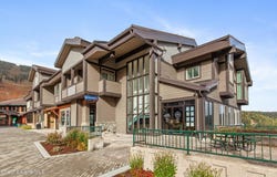 166 Village Ln, Sandpoint, ID 83864