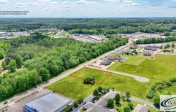 Jim Adams Road, PARIS, TN 38241
