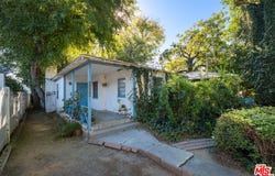 4480 Colbath Ave, Los Angeles, CA 91423