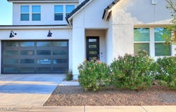 10047 E TOLEDO Avenue, Mesa, AZ 85212