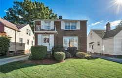 9720 Mccracken Boulevard, Garfield Heights, OH 44125