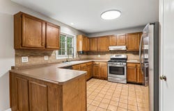 4399 Bluebird Court, Gurnee, IL 60031