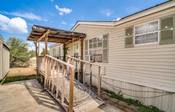 264 County Road 7710, Devine, TX 78016