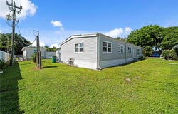 308 Cape Sable Dr lot: 47, NAPLES, FL 34104