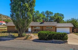 544 13TH Ave, Raton, NM 87740