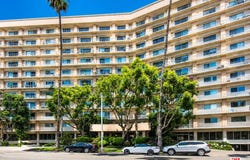 100 S Doheny Dr, Los Angeles, CA 90048