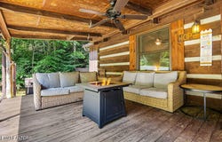 612 Stonegate Way, Townsend, TN 37882