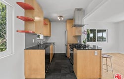 631 Pier Ave, Santa Monica, CA 90405