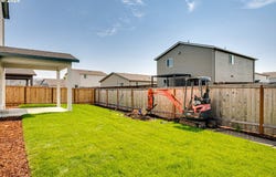 2016 HENDERSON Way, Longview, WA 98632