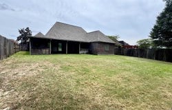 34227 Fountain View Dr, Walker, LA 70785
