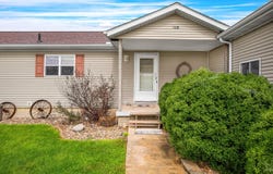 108 W Ririe Place, Flanagan, IL 61740