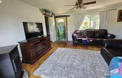 47705 BAIN St, Oakridge, OR 97463
