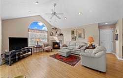 5252 Redford Drive, Brunswick, OH 44212